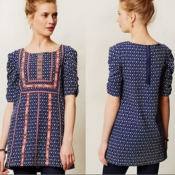 Anthropologie Akemi + Kin Seva Embroidered Tunic Top XS - Picture 1 of 9